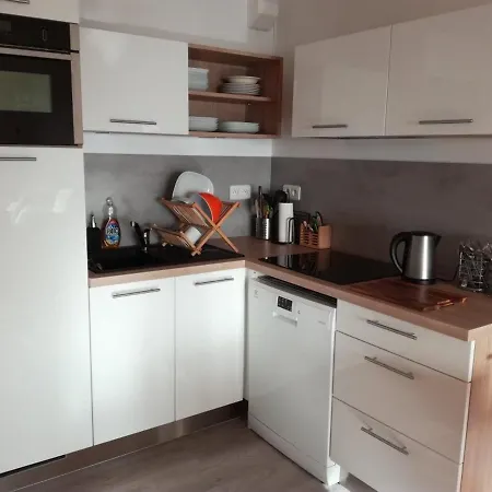 Lägenhet 55m² Face Avec Balcon, Ascenseur, Parking Prive Et Proche Base Nautique - Fr-1-672-22 Merlimont